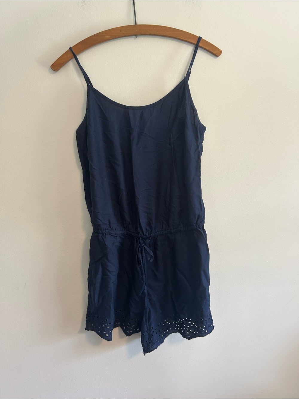 (3/$20) Aerie xs Navy blue Eyelet lace Hem Spaghetti Strap Romper